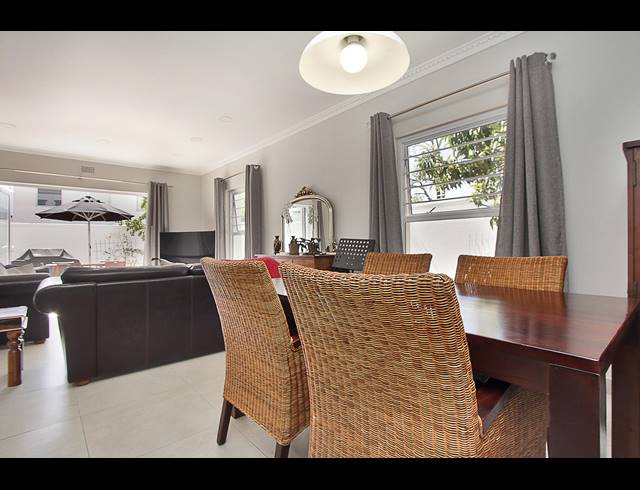 3 BEDROOM TOWNHOUSE TO LET IN KENILWORTH UPPER